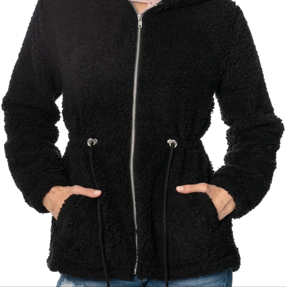 Sherpa Hooded Jacket in Black - Picture 3 of 9